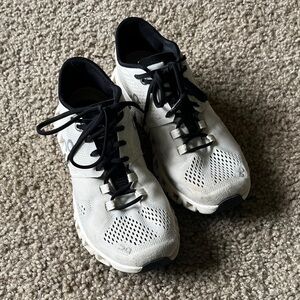 On Cloud X Running Shoes size 5